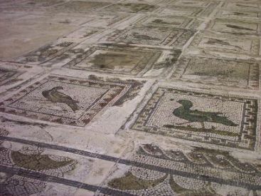 Detail of a mosaic in the House of Birds (Itálica - Sevilla)